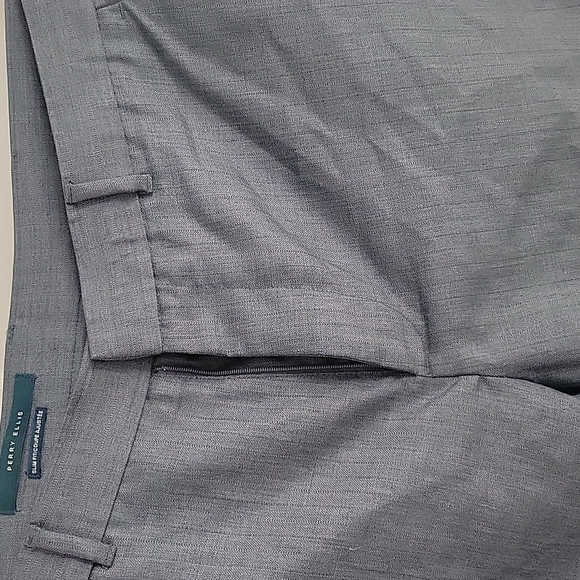 Perry Ellis slim fit pants - Picture 3 of 5